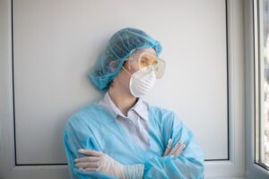 Physician burned out in PPE covid-19